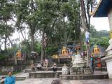Посещение буддийской святыни ступы Сваябунатх, расположенной на 77-ти метровом холме